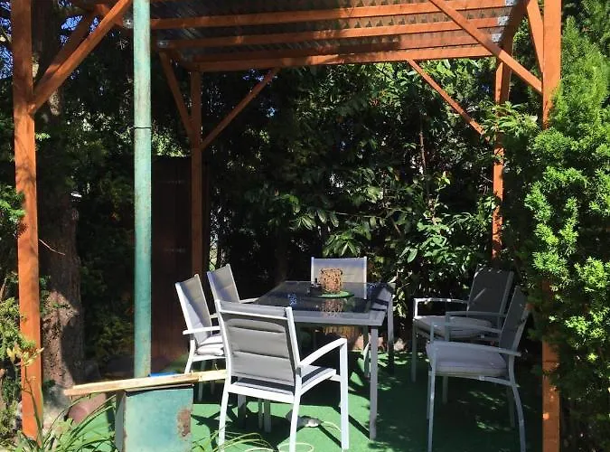 Goscinne Konkel Bed & Breakfast *